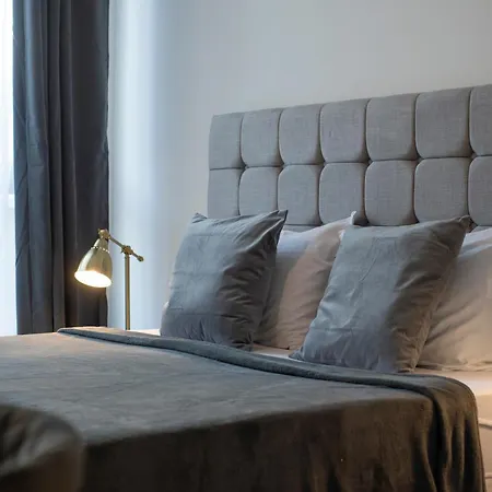 Waterfront Luxury - Free Parking Belgrade