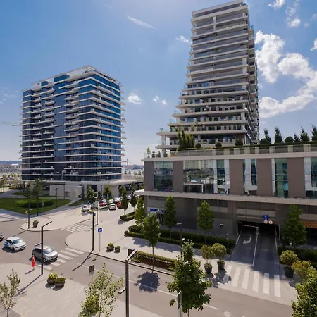 Apartment Waterfront Luxury - Free Parking *