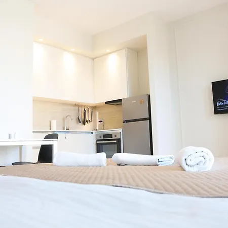 Apartment Waterfront Luxury - Free Parking
